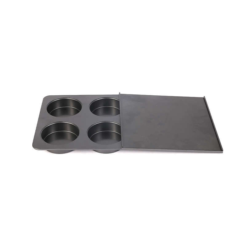 On-stick 4 Cavity Carbon Steel Muffin Pan With Lid